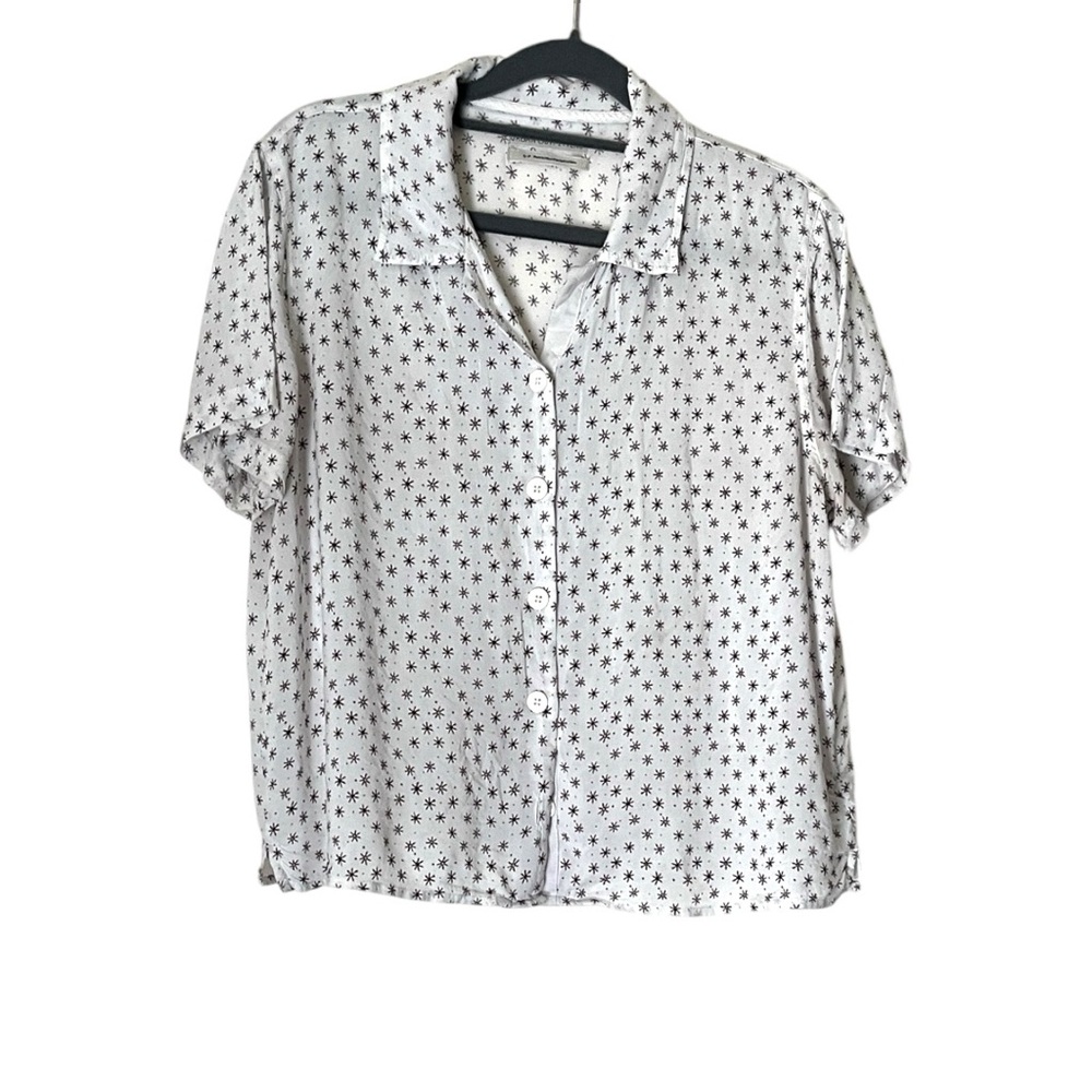 Urban Outfitters Women's Brown White Star Print Cropped Boxy Button Up Blouse S